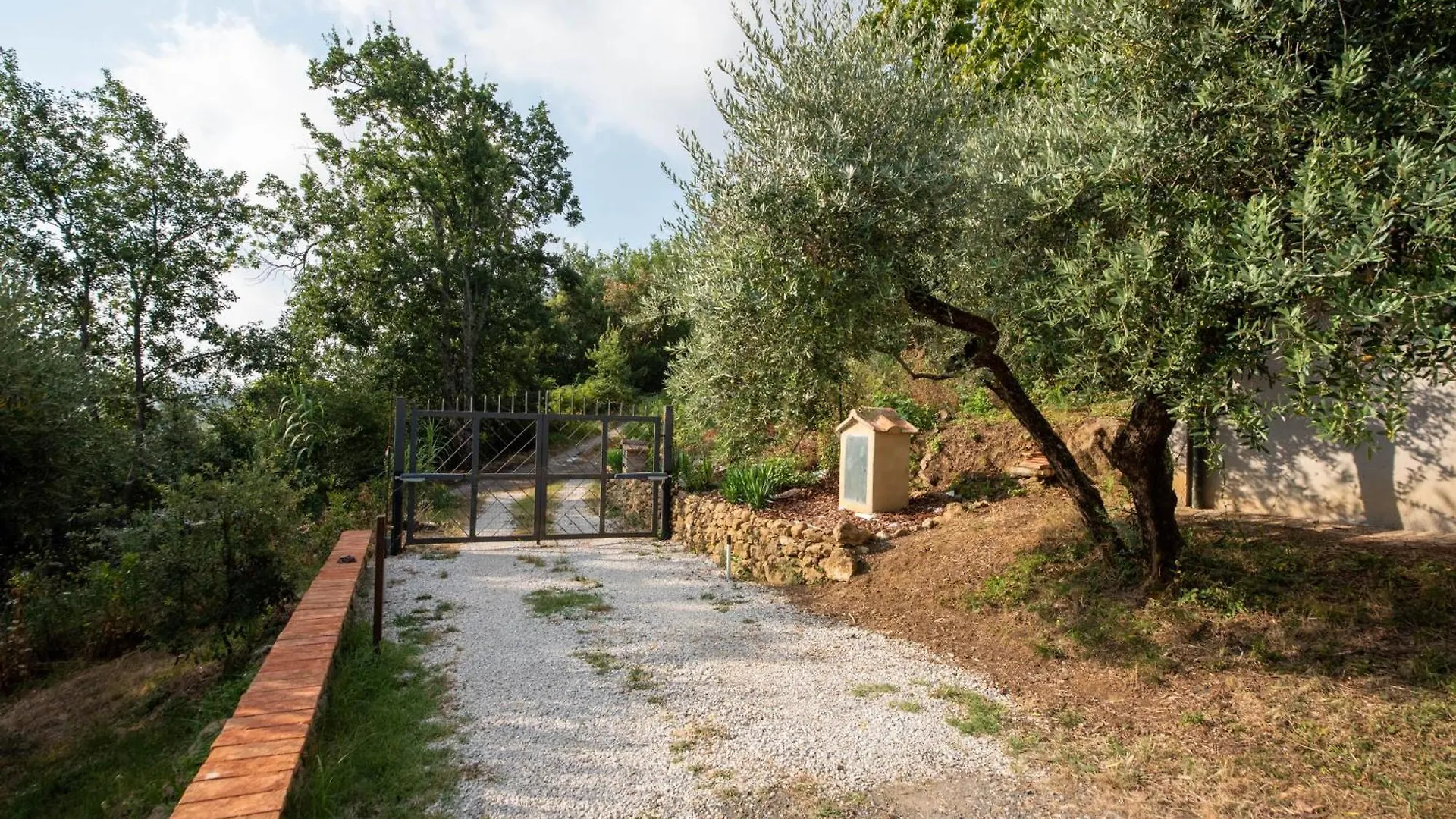 Villa Thesan Volterra